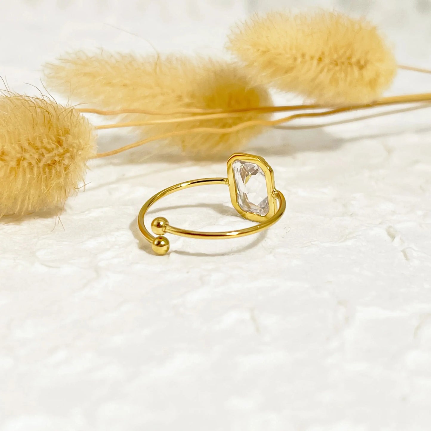 Bague ajustable dorée fine avec strass rectangle Lina shop