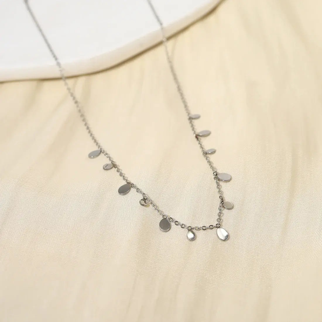 Collier à mini pendentifs Lina shop