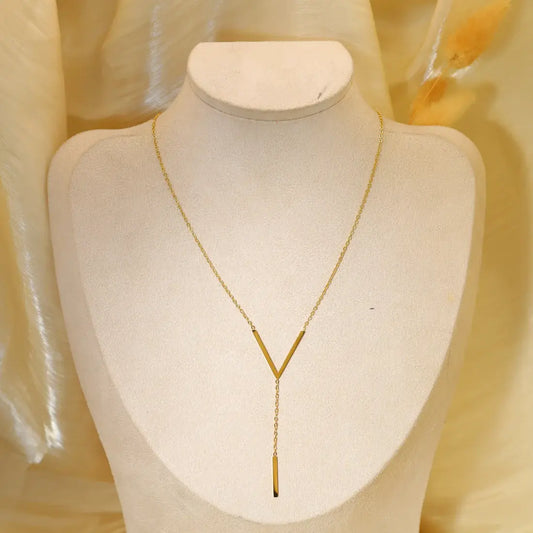 Collier chaîne dorée en v Lina shop