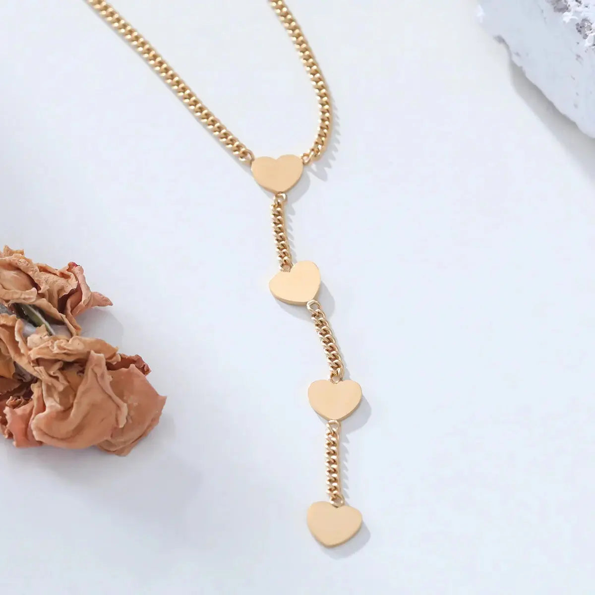 Collier chaine dorée en y avec cœurs Lina shop